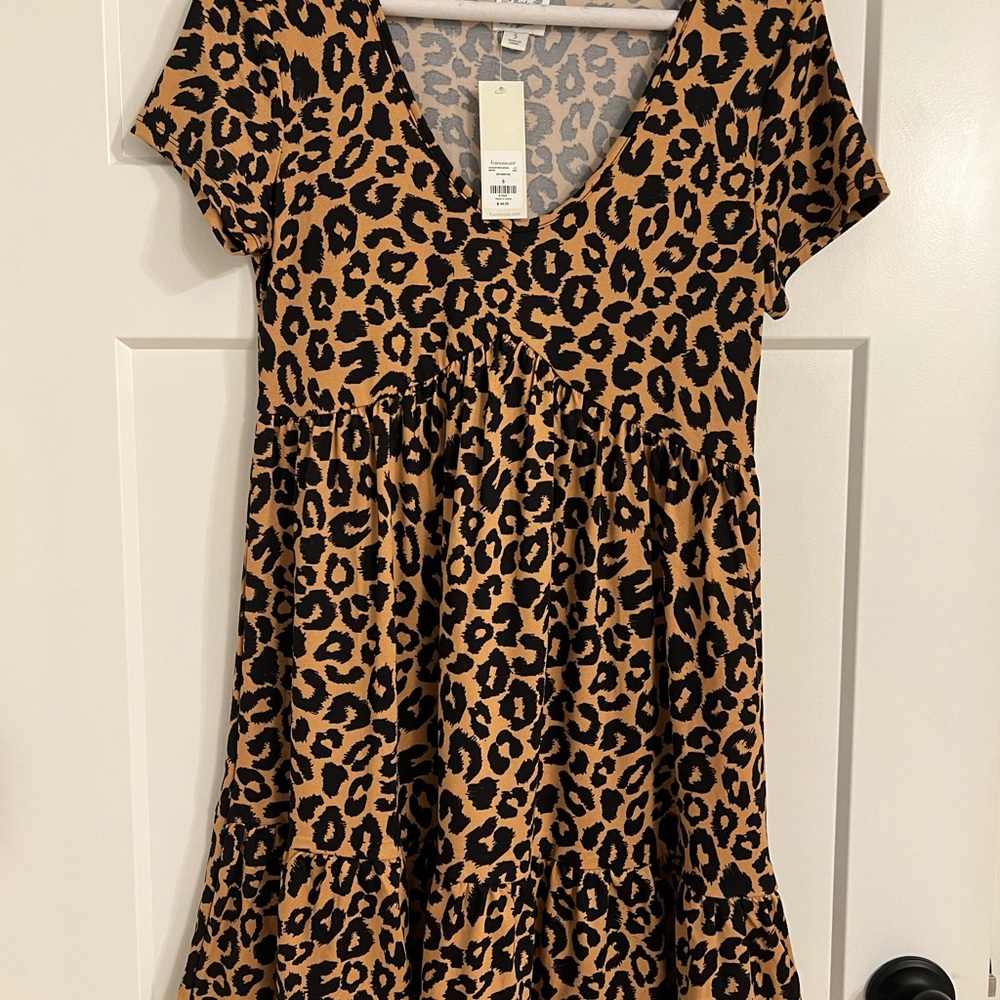 Francesca's Collections Tan and Black Leopard Dress